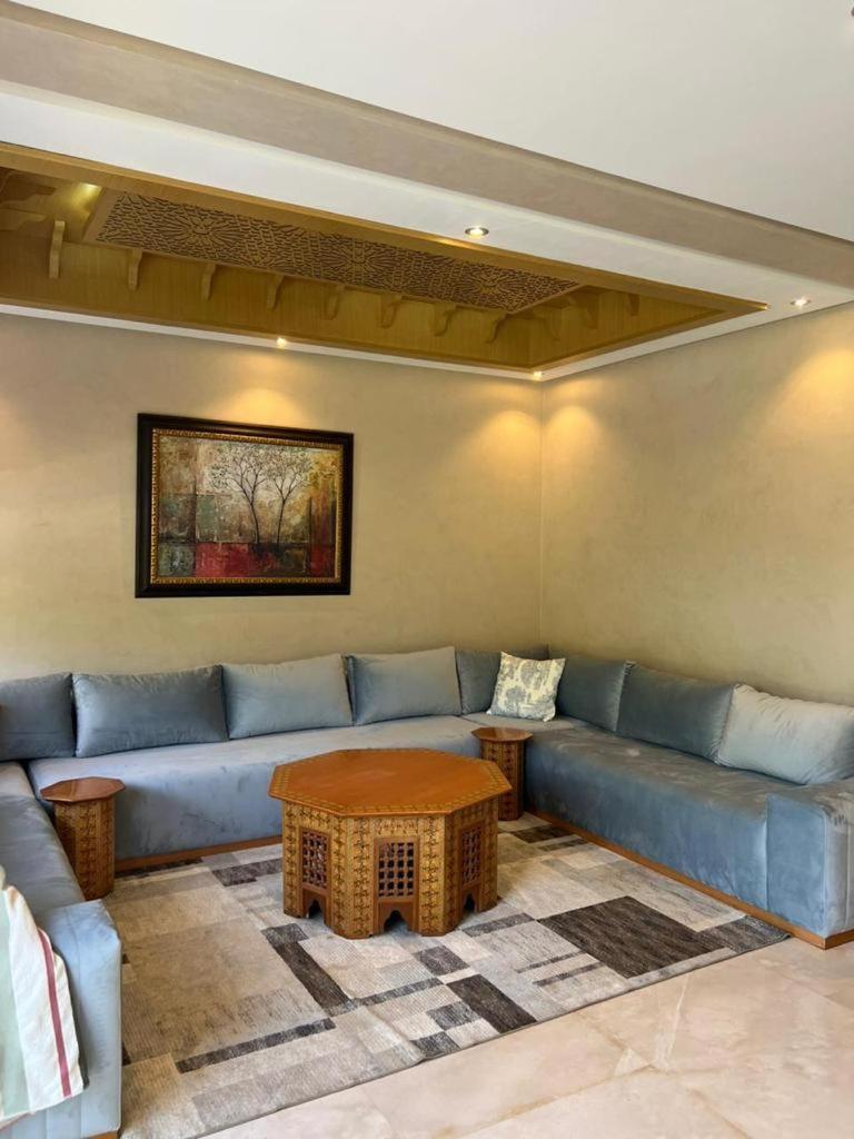 Privacy And Serenity In The Red Villa *