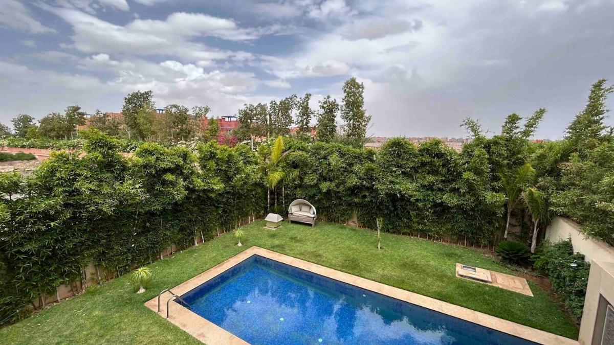 Villa Privacy And Serenity In The Red *
