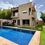 Privacy And Serenity In The Red City